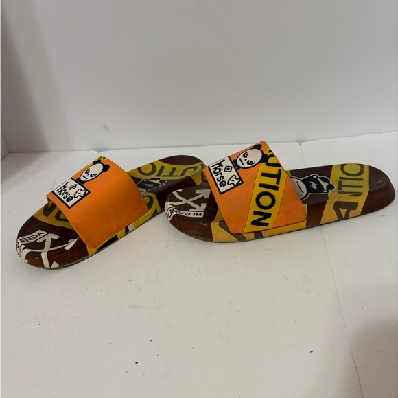 panda slides which open-toed sandal featuring a design with a panda on the strap - Picture 4 of 6